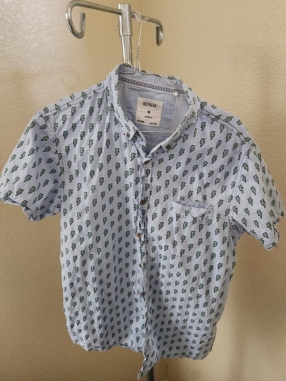 Retreat Short Sleeve Button Down Shirt With Pocket